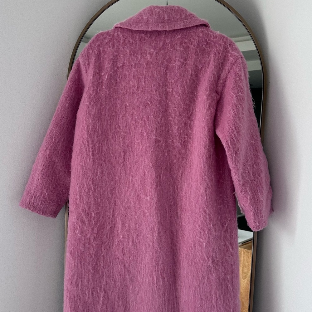 ASOS Design Pink Fuzzy Textured Oversized Coat | Statement Winter Outerwear - Picture 4 of 5